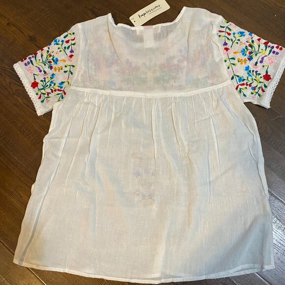 Impressions Garden Villa Embroidered Top White Small NWT - Picture 2 of 3